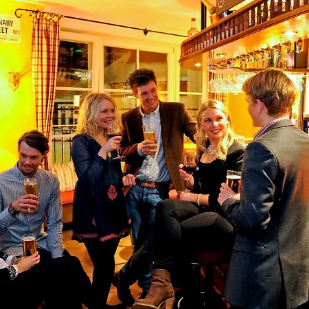 莱尼克滑雪酒店 3*